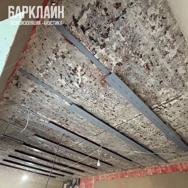 изображение до монтажа каркаса для звукоизоляции Барклайн Стандарт