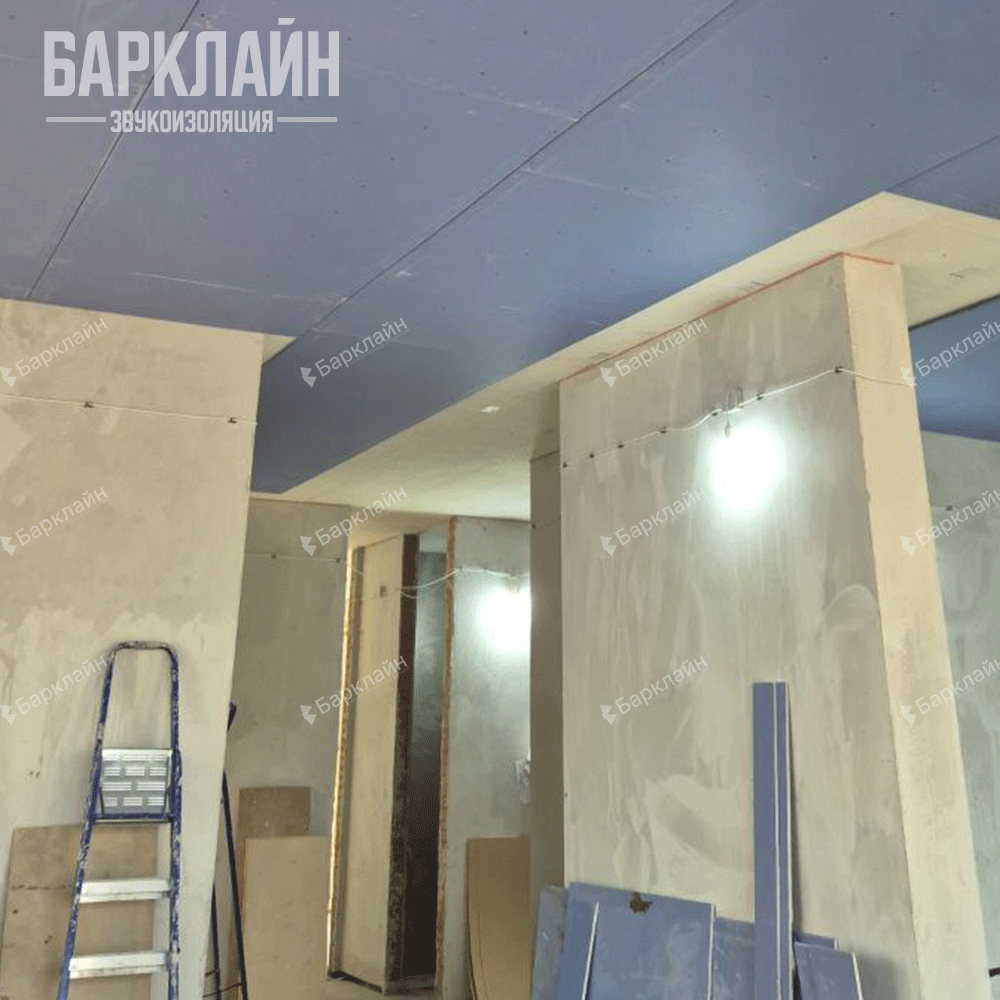 Бескаркасный потолок и тонкая стяжка в квартире 200 м² от Барклайн